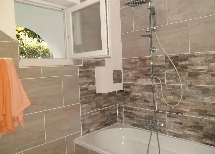 Charming Kestenovi Dvori- 1 Bedroom A4 Apartment Opatija